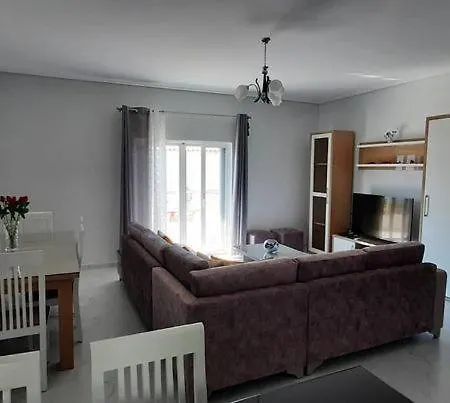Lara Home, Brand New, Modern And With A Great View شقة *