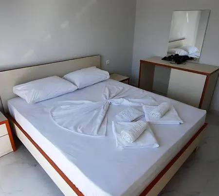 Lara Home, Brand New, Modern And With A Great View شقة ساراندا