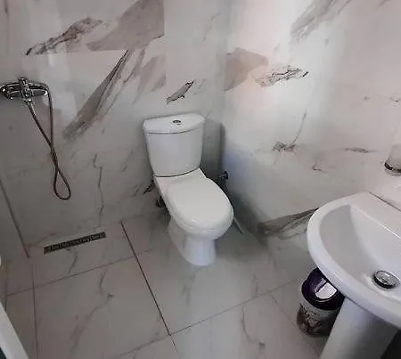 Lara Home, Brand New, Modern And With A Great View شقة ساراندا