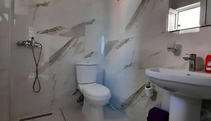 Apartmán Lara Home, Brand New, Modern And With A Great View